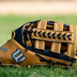 Wilson A2K 1810SS 12.75" SuperSkin Baseball Glove: WBW1008951275 -Mitts Store 2022BB A2K Launch 1810 WBW1008951275 WBW1008961275 1.jpg.cq5dam.web .1200.1200