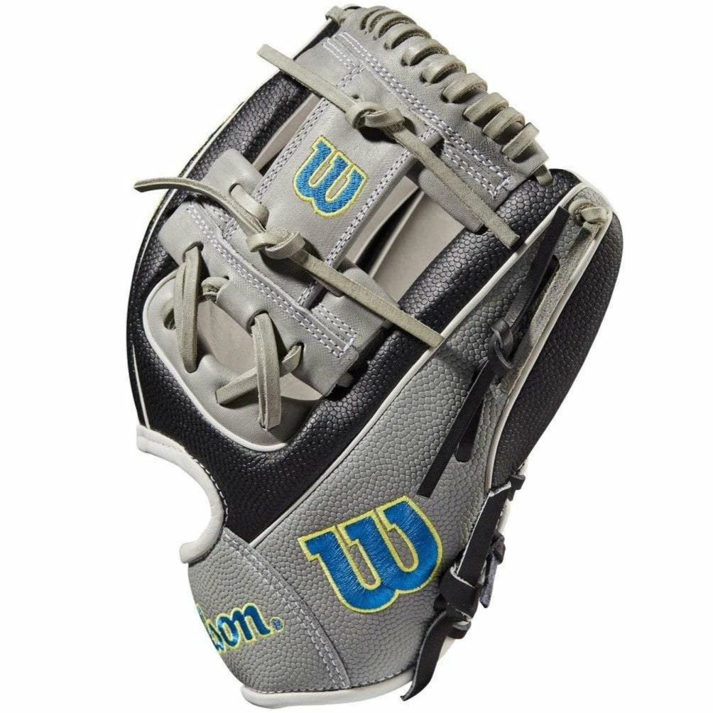 Wilson A2000 1786SS 11.5" SuperSkin Baseball Glove: WBW100396115 5 Wilson A2000 1786SS 11.5" SuperSkin Baseball Glove: WBW100396115 - Image 3